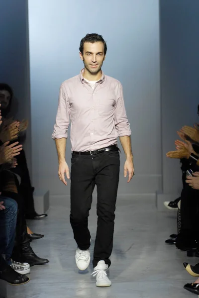 Look 38